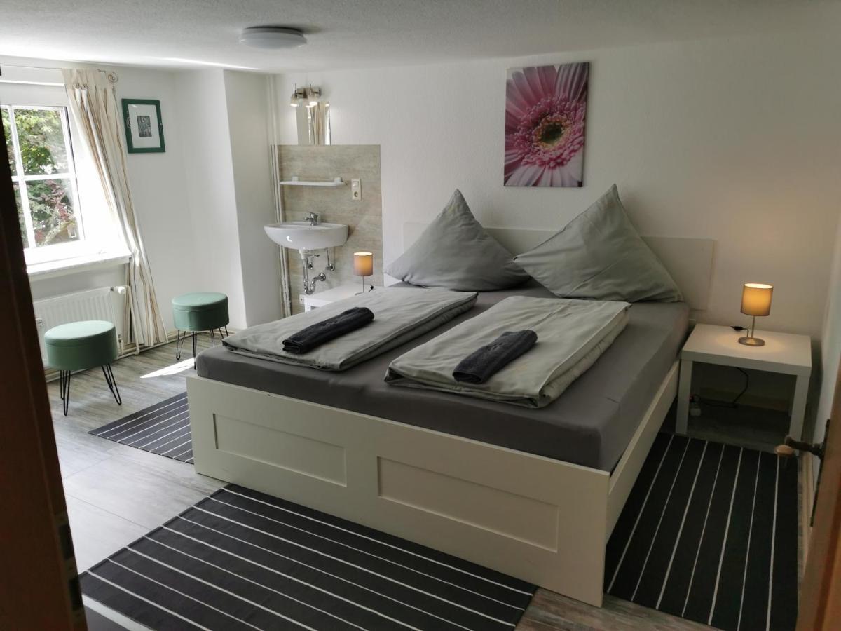 Celina Apartment *